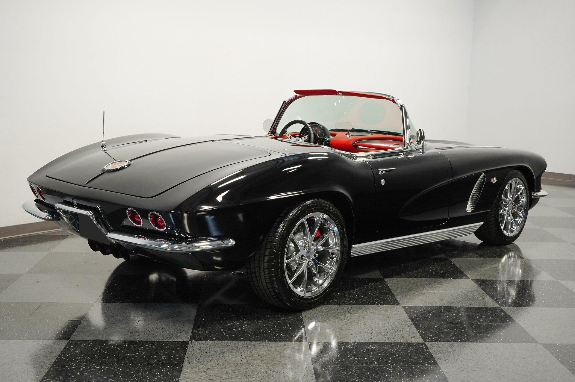 1962 Chevrolet Corvette - Image 12