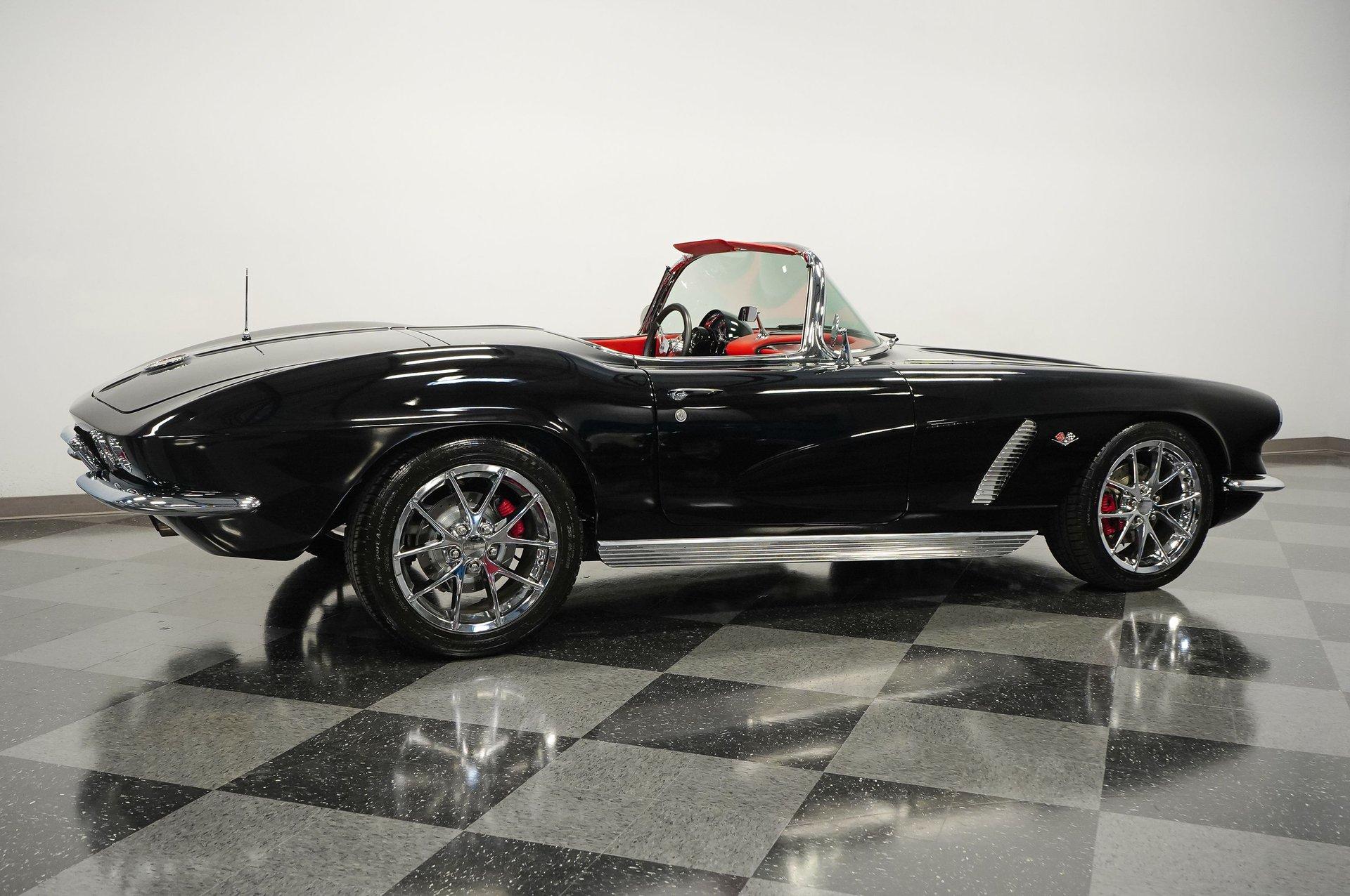 1962 Chevrolet Corvette - Image 13