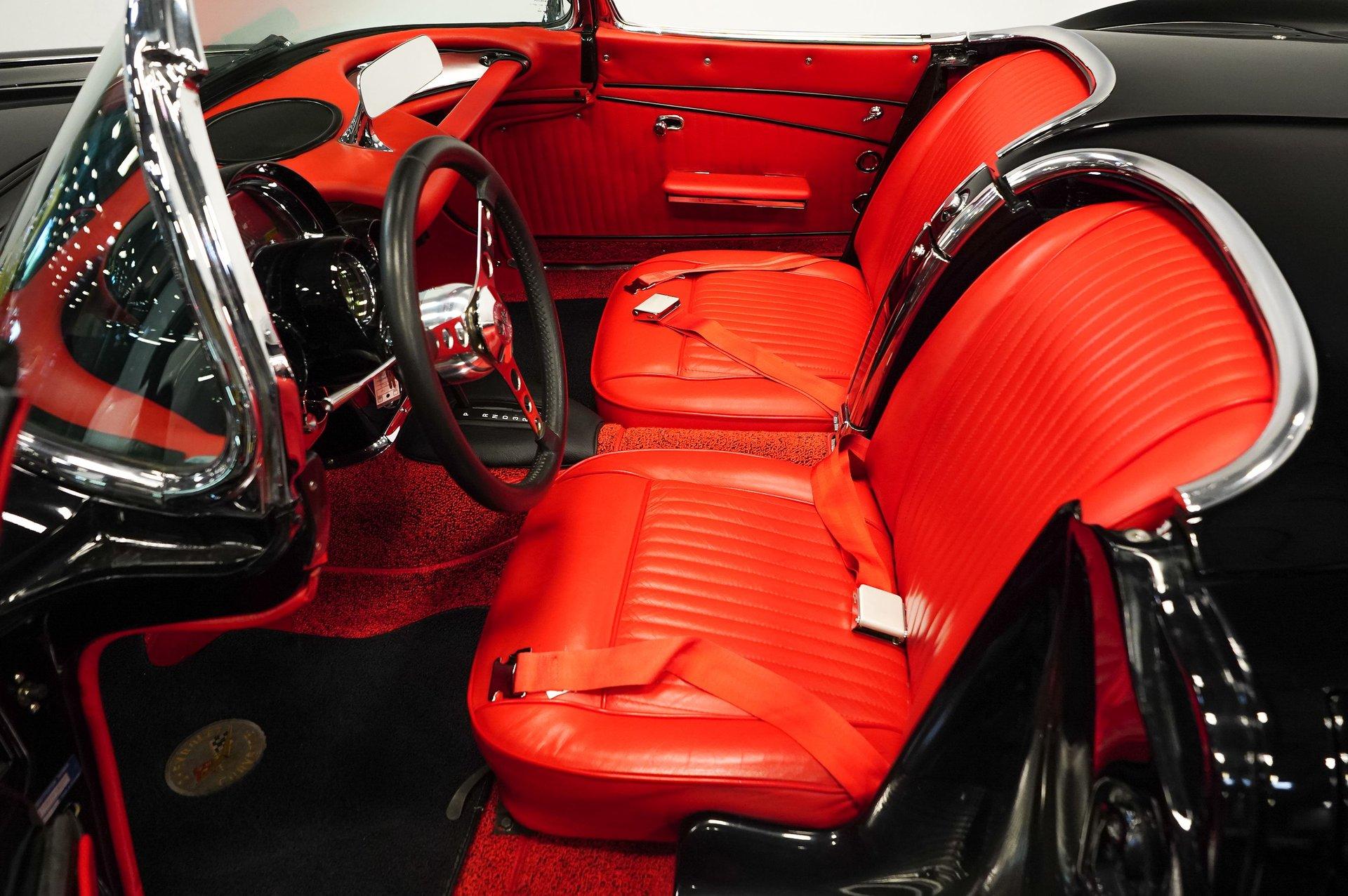 1962 Chevrolet Corvette - Image 4