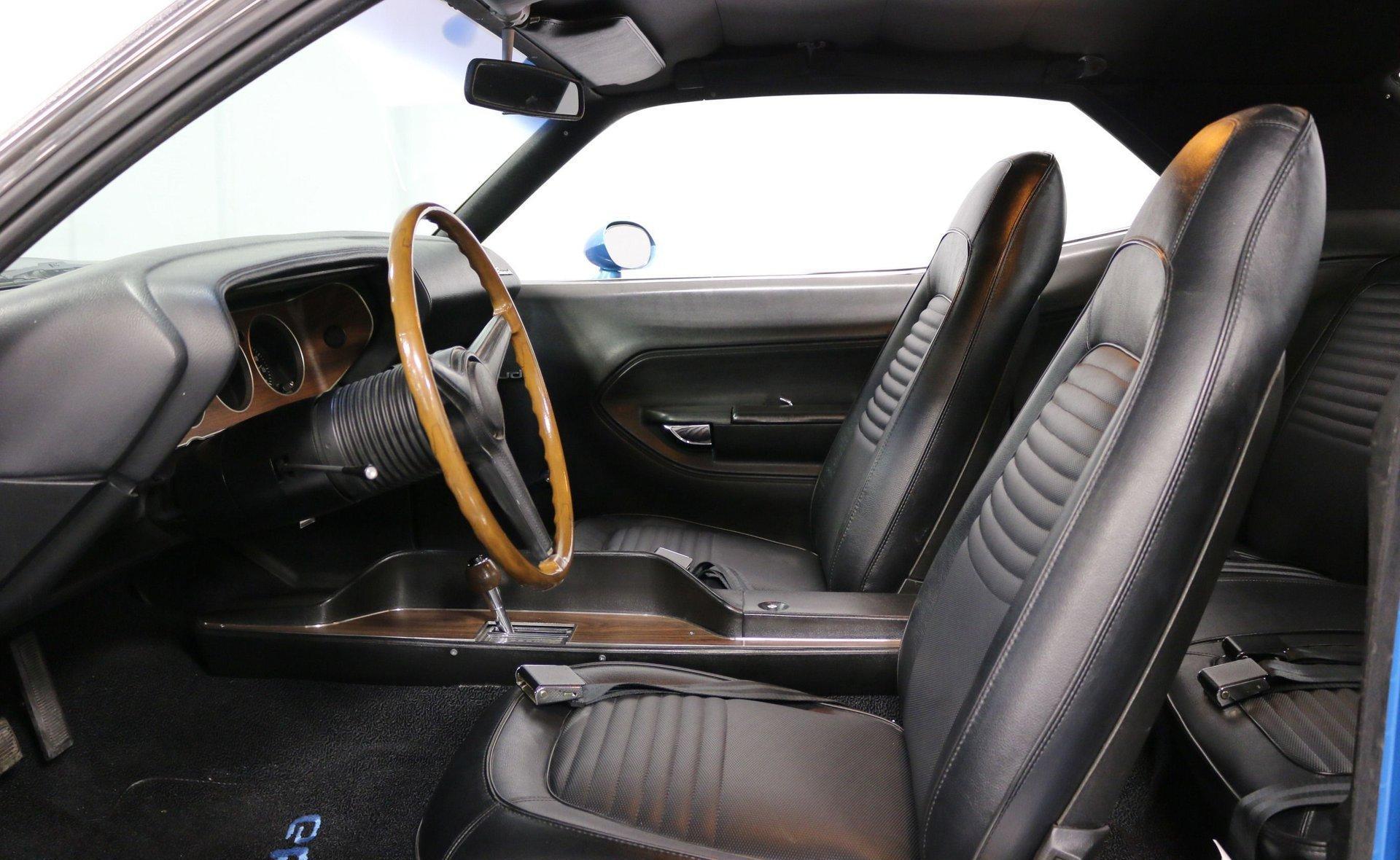 1970 Plymouth Cuda - Image 3