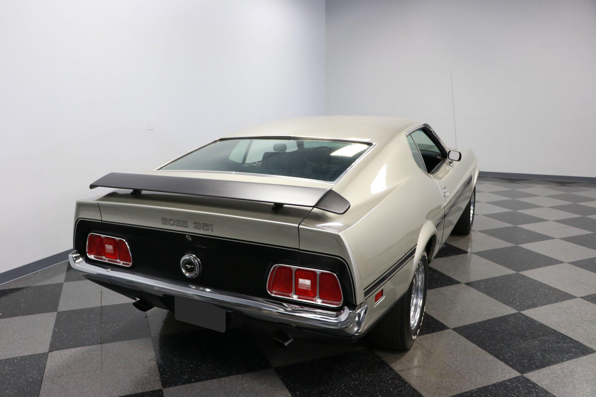 1971 Ford Mustang - Image 12